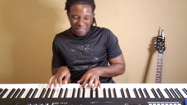 Yamaha MX88 Synthesizer unboxing смотреть онлайн