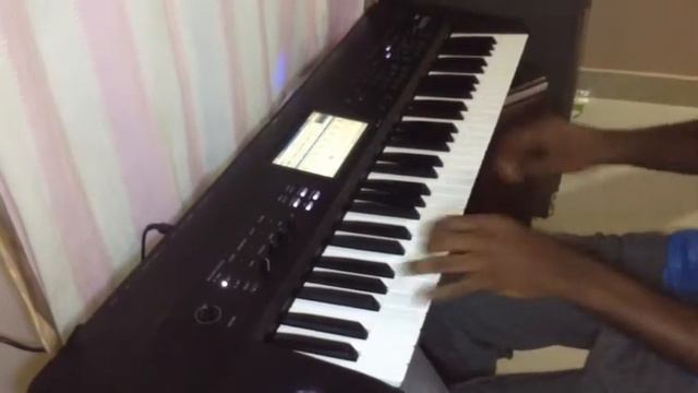 Cool EPiano combi in the Korg Krome смотреть онлайн