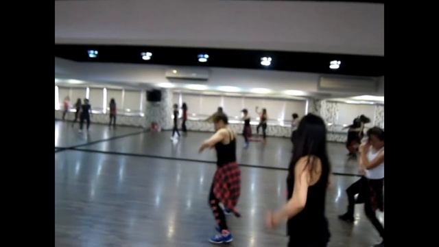 Neon Jungle Braveheart ｜Presented by Jennifer Yu @ JYU Dance Studio, Kaohsiung, Taiwan смотреть онлайн