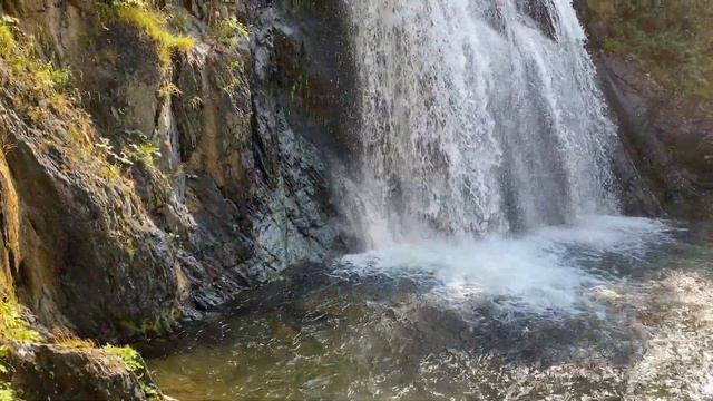 Водопад Корбу. Телецкое озеро. Горный Алтай смотреть онлайн