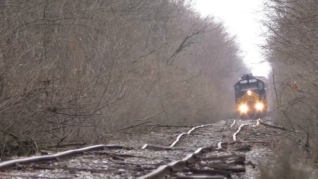 Почему в Америке поезда сходят с рельс. смотреть онлайн
