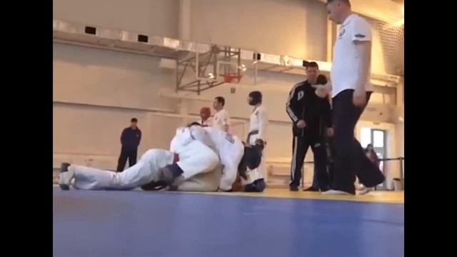 В Сочи прошло Первенство края по армейскому рукопашному бою смотреть онлайн