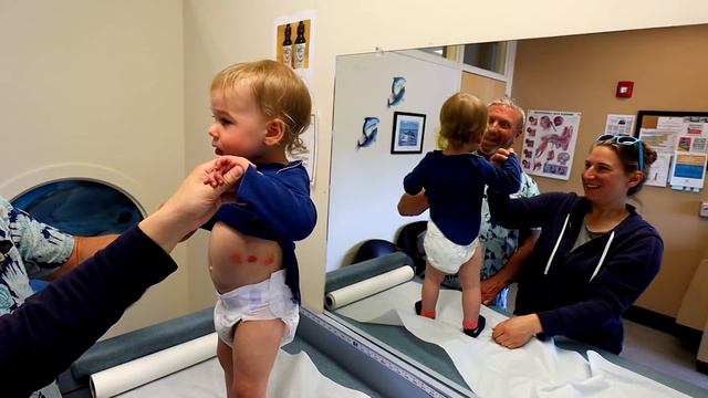 THE BAND AID RASH... (Cuteness Overload) | Dr. Paul смотреть онлайн