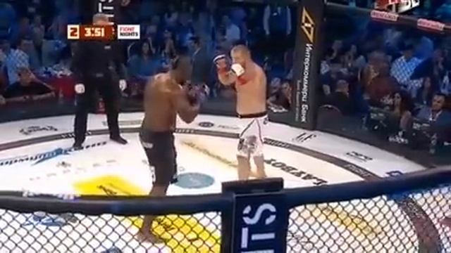 перелом ноги на ринге смотреть онлайн