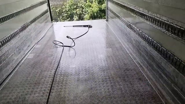 Ляп-ляп. Мойка радиаторов Carrier Vector.