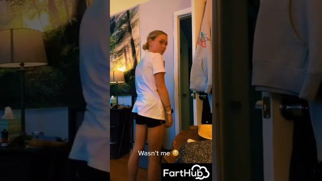 BEST FARTING WOMEN COMPILATION FROM TIKTOK #8 смотреть онлайн