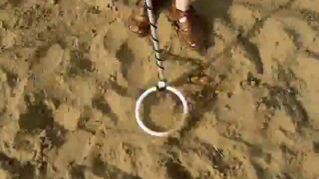 МИ Терра-Н: Поиск на пляже (монеты) смотреть онлайн