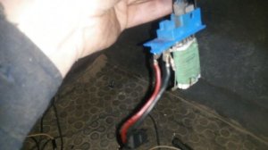 Не работает вентилятор печки Опель вектра Б. Устранение неисправности