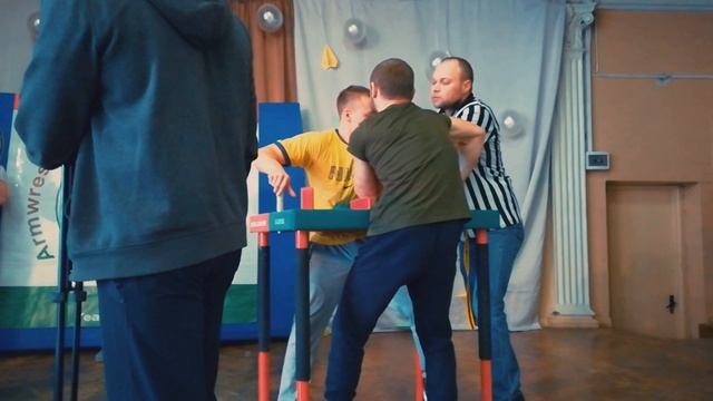 Выступление Александра Иберзова Iоткрытый чемпионат Минска по армрестлингуI смотреть онлайн