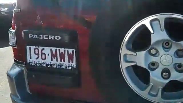 2001 Mitsubishi Pajero Exceed смотреть онлайн