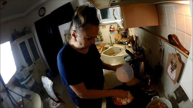 Суп из баранины с красной чечевицей.