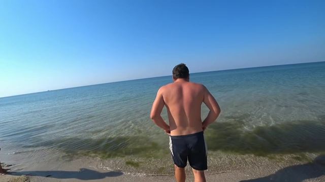 Ледяная вода, нашествие маленьких медуз! Железный Порт 2020. Какая погода сегодня Железный Порт. смотреть онлайн