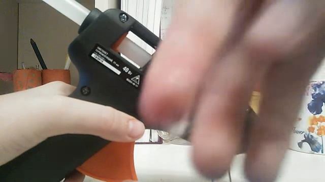 Клеевой пистолет! смотреть онлайн