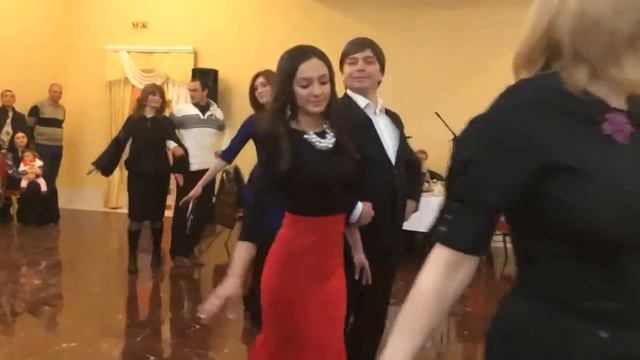 Осетинский танец Симд - Кувд Годзоевых