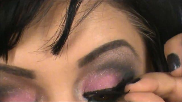 Pink & Blue Eye Makeup Tutorial смотреть онлайн