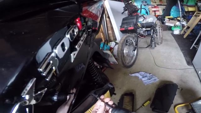 SYM Joymax GTS 300 Maintenance - Air Filter and Crankcase Breather смотреть онлайн