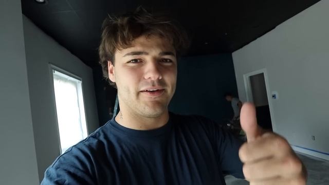 I Built the WORLDS smallest SALTWATER AQUARIUM!! смотреть онлайн