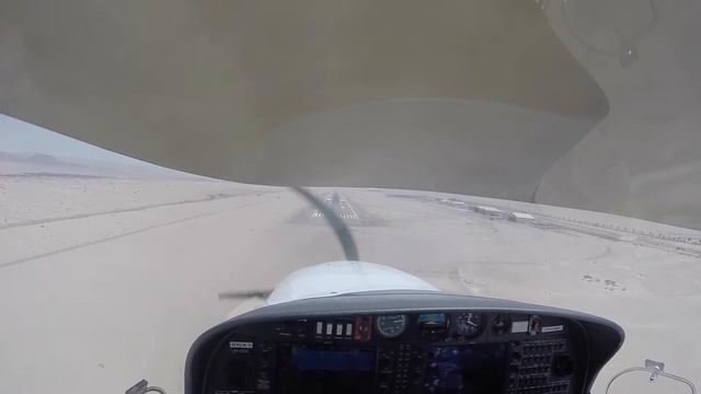 Ayla DA40 Landing At King Hussein Intl. Airport, Aqaba, Jordan (AQA) смотреть онлайн