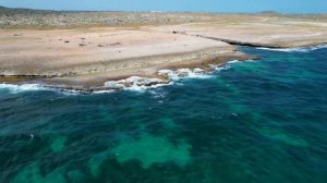 ?Путешествие по Морям и Океанам под нежную музыку и шум волн?