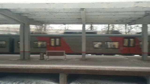 ЭС2Г-137 Ласточка На станции Матвеевское Видео 9 февр. 2021 г. смотреть онлайн