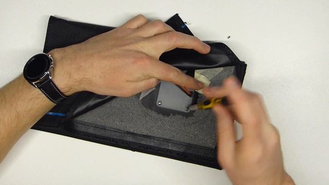 Hacking the Anker PowerPort for backpacking смотреть онлайн