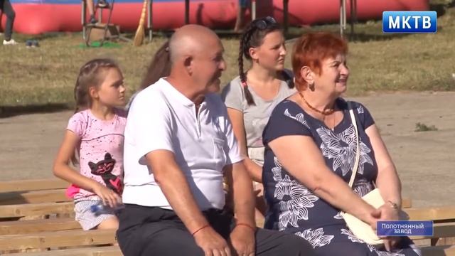 Репортаж 300-летие Полотняного Завода смотреть онлайн
