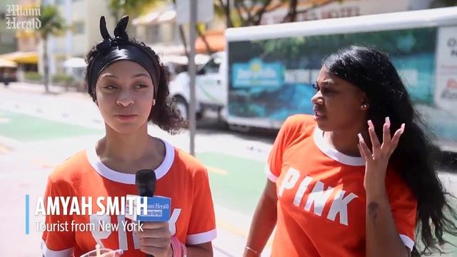Spring Breakers React to Midnight Curfew in Miami Beach, Florida смотреть онлайн