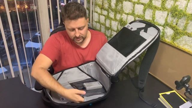 Рюкзаки с LED панелью: ненавязчивая реклама или стильный аксессуар. смотреть онлайн