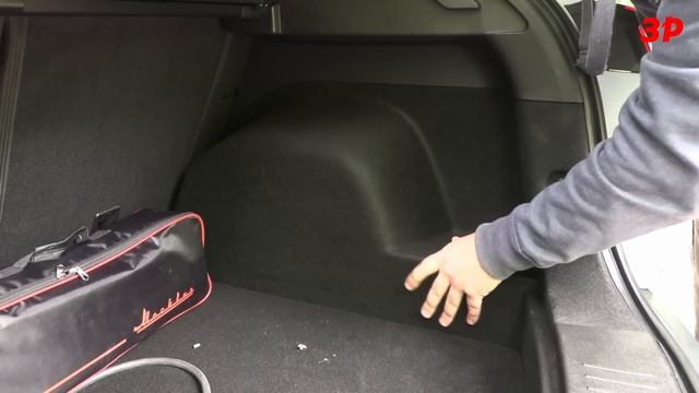 МОСКВИЧ 3е в деталях - ну и чем он хорош? / Электромобиль Москвич первый тест смотреть онлайн