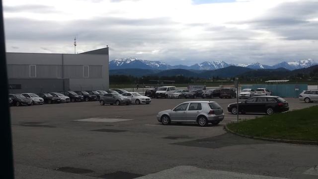 Klagenfurt AIRPORT смотреть онлайн