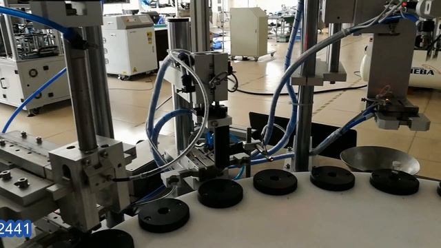 Thick Oil Vap Cartridge Placing Inserting Tubes Assembly Labeller For USA CA Customers 出口美國煙油管組裝線