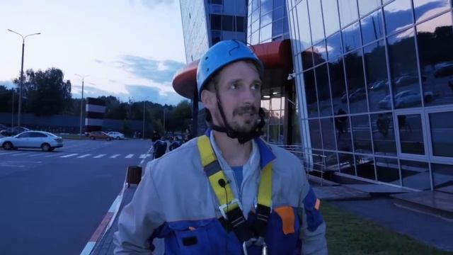 Промышленный альпинизм, мойка окон в Москве смотреть онлайн