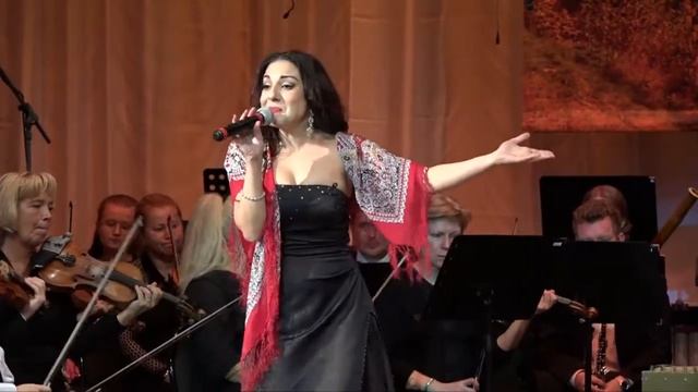 Диана САВЕЛЬЕВА - Песня из к.ф. "Табор уходит в небо" смотреть онлайн