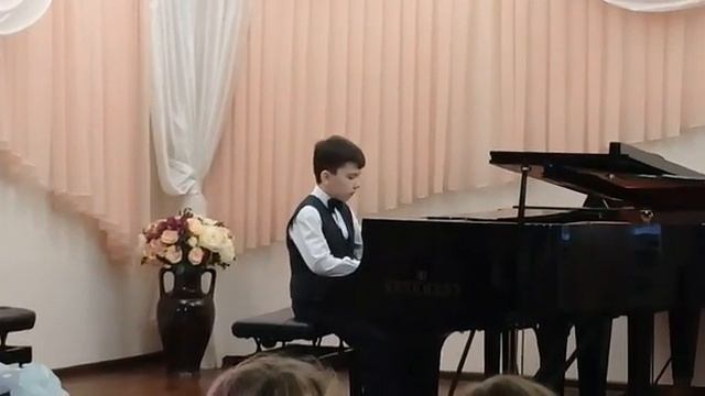 В.Волков "Мазурка" исполняет Даниил Ягупов смотреть онлайн