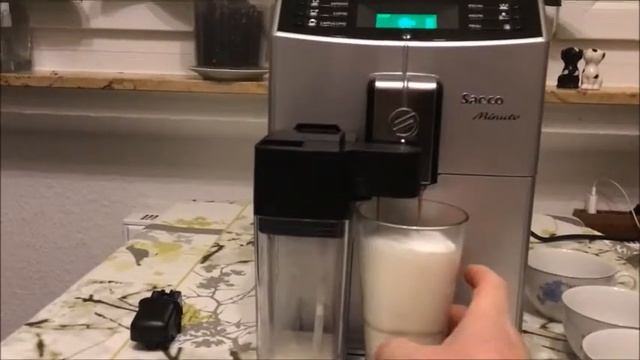 видео обзор кофе машина Филипс Kaffeemaschine Philips Saeco Minuto HD8763#обзор#кофе#купитьPpilips# смотреть онлайн