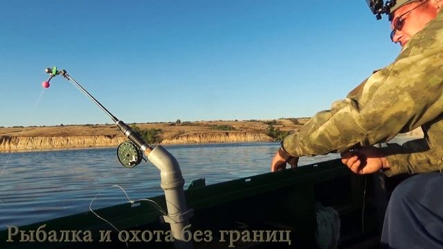 БОРТОВАЯ УДОЧКА Ловля леща на кольцо река Волга смотреть онлайн