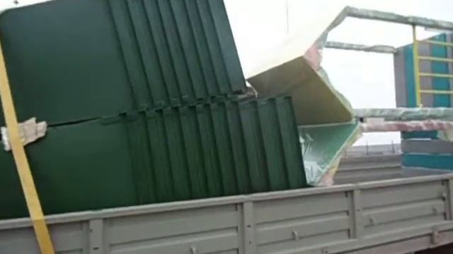 Контейнеры ТБО и детская площадка с доставкой смотреть онлайн