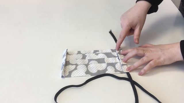 Пошив маски без машинки. С максимальным прилеганием и зажимом по переносице. DIY medical mask смотреть онлайн