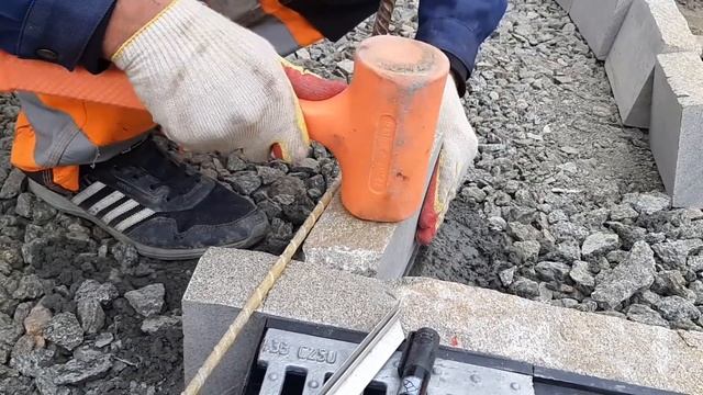 Установка гранитного поребрика в Челябинске смотреть онлайн