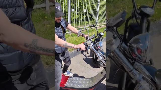 Харлей Принц. электро Скутер. от Drive Bear?. и Алексей Чадов. смотреть онлайн