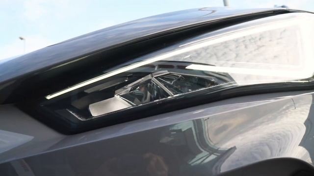 Cupra Formentor - Aparcar смотреть онлайн