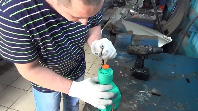 Станок для заточки свёрл. смотреть онлайн