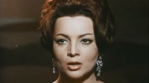 «Короле́ва „Шантекле́ра“» 1962 (исп. La Reina del Chantecler)поет Сара Монтьель