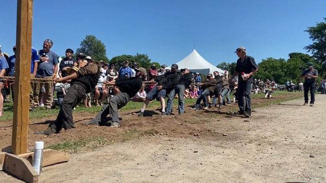 Highland Games Tug of War 2022 - Final Pull смотреть онлайн