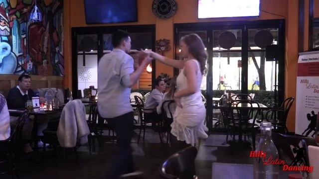 Alex & Lauren Perform | Spicy Bean Cafe | Bachata смотреть онлайн