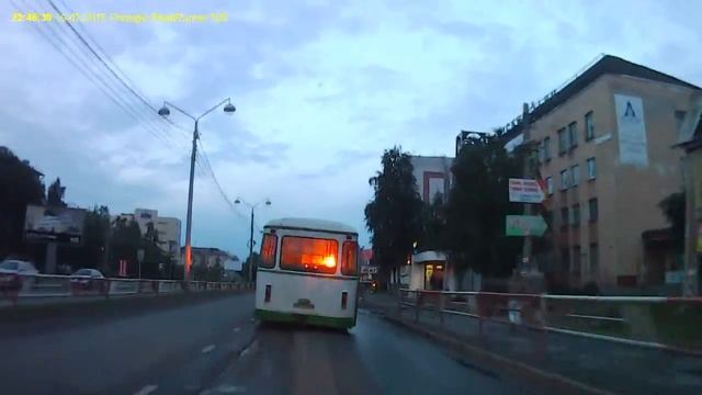 Транспортировка автобуса ЛиАЗ-677М смотреть онлайн