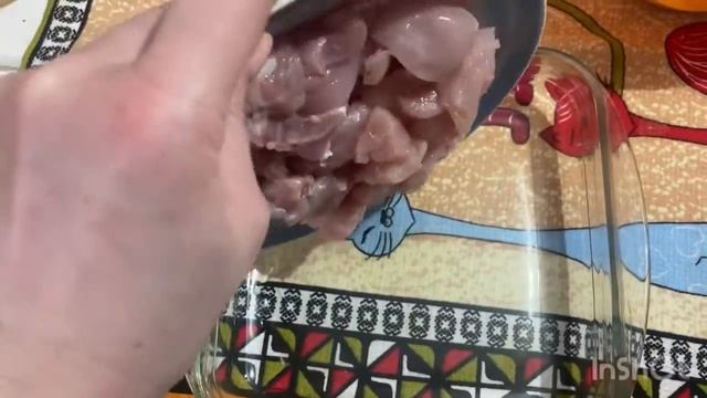 Куриные грудки с картофелем и грибами под сыром смотреть онлайн