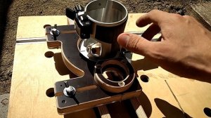 Упоры на фрезер Макита RT0700CX2