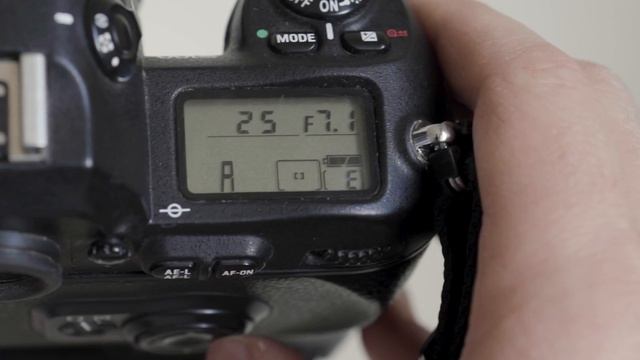 Nikon F100. Самая недооцененная пленочная камера в 2021. Переубедите меня. смотреть онлайн