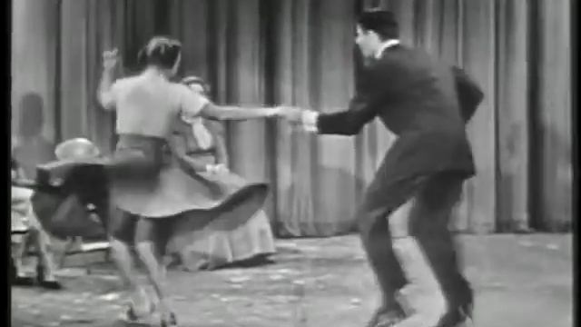 Jerry Lewis Does The Lindy Hop - Jitterbug смотреть онлайн